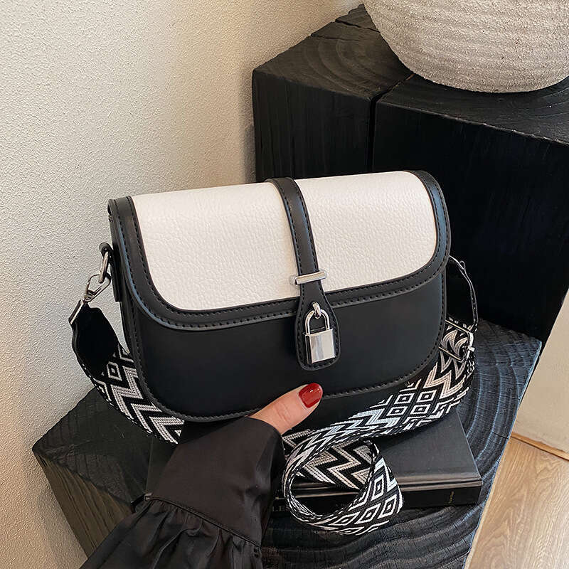 Trendy Single Shoulder Underarm Small for Women 2025 New High-end Niche Design Color-blocking Ladies Crossbody Bag