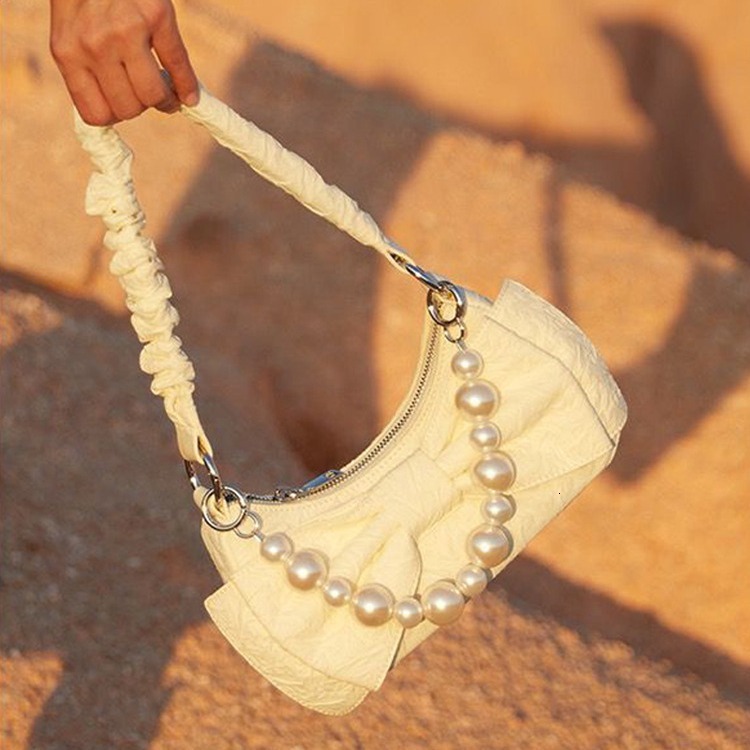 designer Underarm Bag for Women, Autumn Ins Super Popular Bowknot Pearl Chain Bag, Niche Handbag, Pleated Shoulder Crossbody Bag