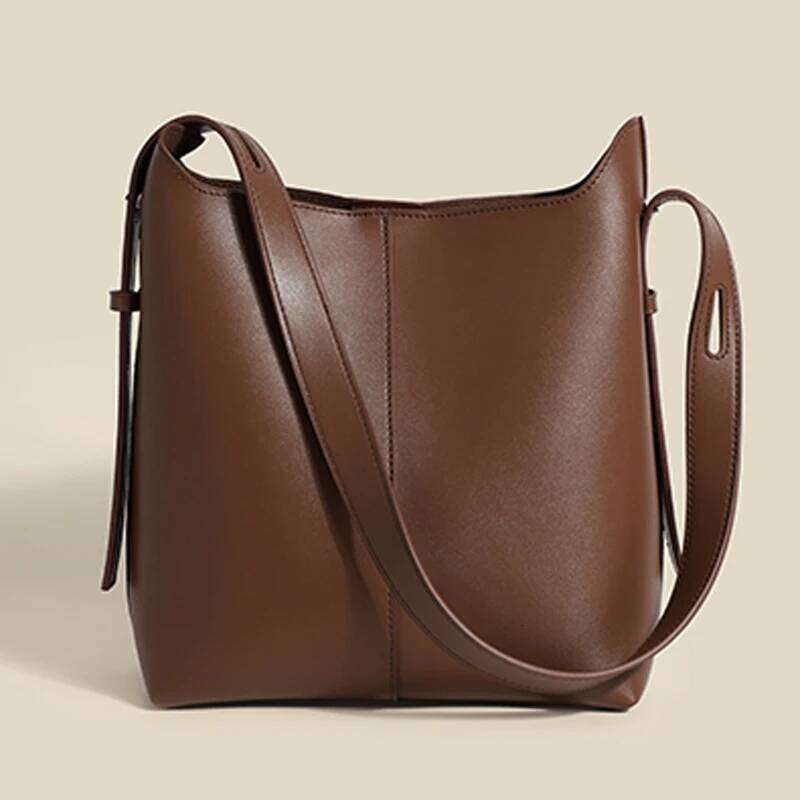 Leather Women's Handbag Top Tote Bag Designer Large Capacity Premium Sense Commuter Trend Crossbody Bucket Bag