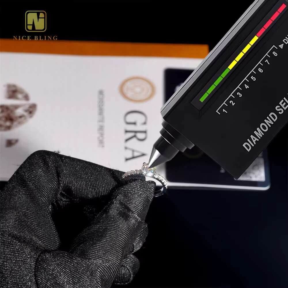 Women Moissanite Jewelry Solid Gold Silver Trendy Moissanite Wedding Ring 4 Claws Round Brilliant Cut Moissanite Wedding Ring