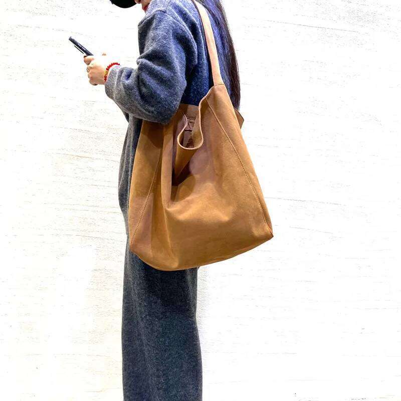 Bucket leather women lazy Tote bag suede cowhide single shoulder large capacity commuter trend in Japan