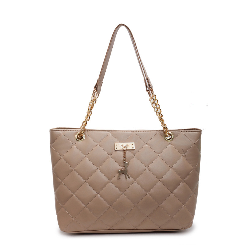 Top brand high-quality new free designer bag 2025 new Korean style quilted shoulder bag handbag embroidery chain bag simple new free designer bag