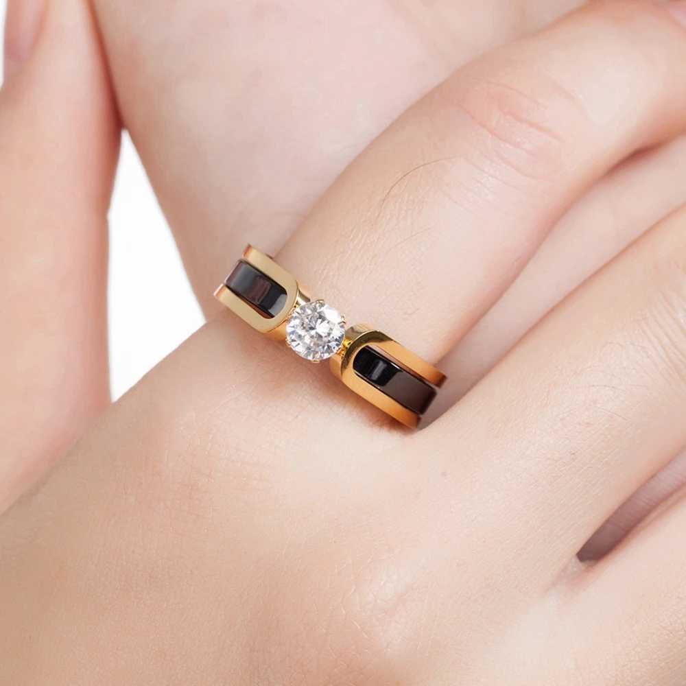 TYO Fashion Charm Crystal Jewelry Ring Men Luxury Cubic Zirconia Stainless Steel Elegant Rings Punk For Women Wedding Engagement W250606