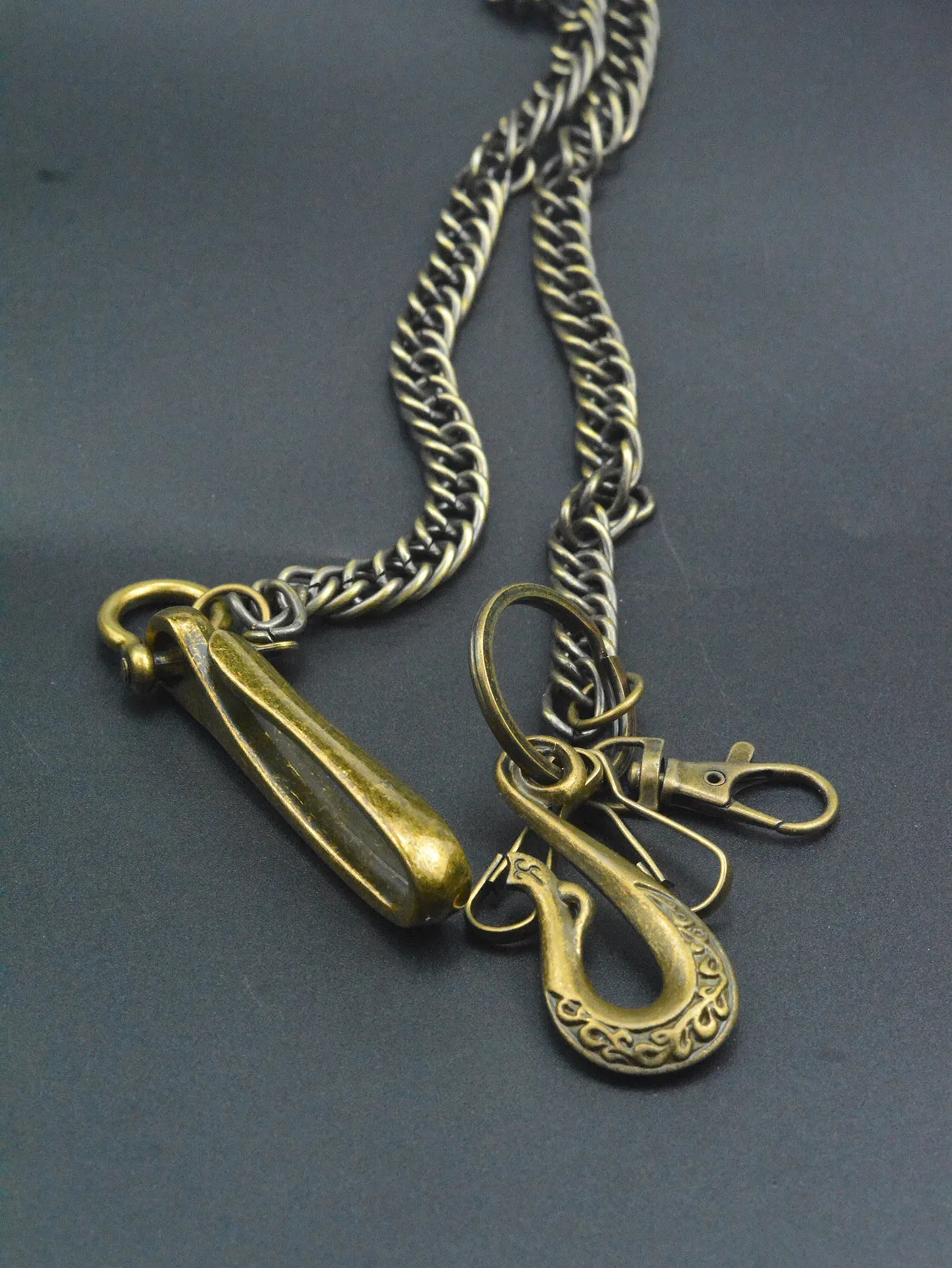 24 inches Hip pop bronze Punk Trousers Jeans biker Wallet curl Chain men Keychain phoenix belt U hook Buckle Clips EDC Gift 250530