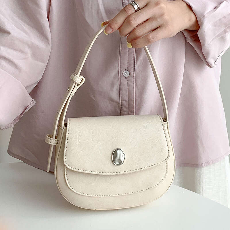 Korean Style Underarm High-end Saddle Single Shoulder Crossbody Bag for Women Versatile Ins Niche Handbag