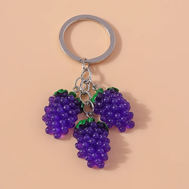 Cute Resin Simulation Fruit Keychain Grape Key Ring Pendant for Car Key Holder Women Girls Handbag Decor Handmade Jewelry Gift 250606