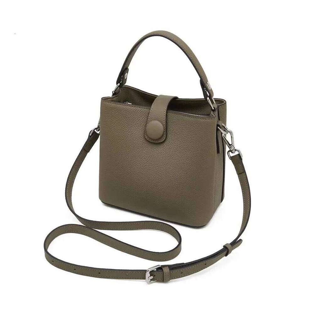 First Layer Cowhide Women Crossbody 2025 New Bucket Bag Genuine Leather Design Shoulder Bag Small Handbag