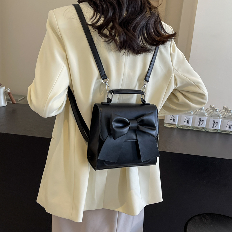 designer Unique Design Bowknot Backpack for Women 2025 New Fashionable Simple Handbag Shoulder Crossbody Double Shoulder Backpack