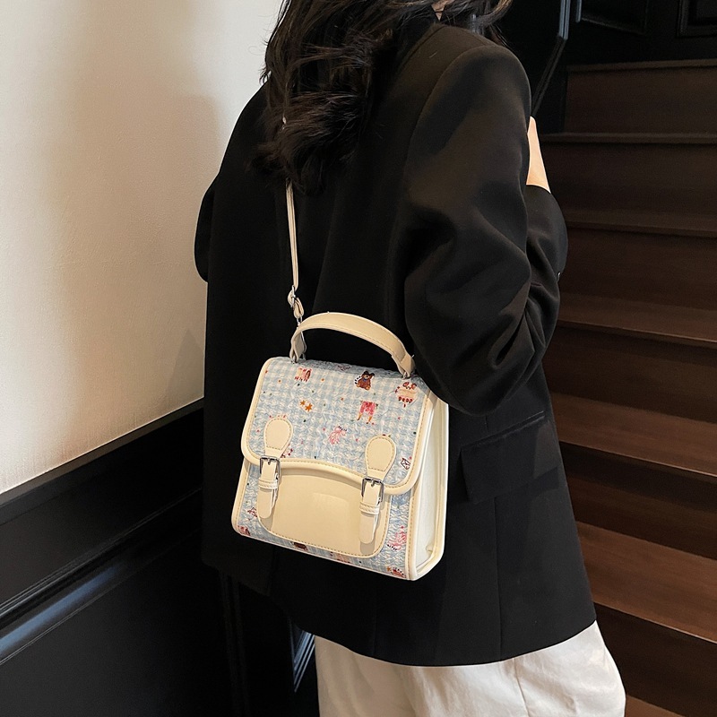 designer Korean Style Cute Cartoon Bear Handbag for Women 2025 New Fashion Casual Backpack Student School Bag