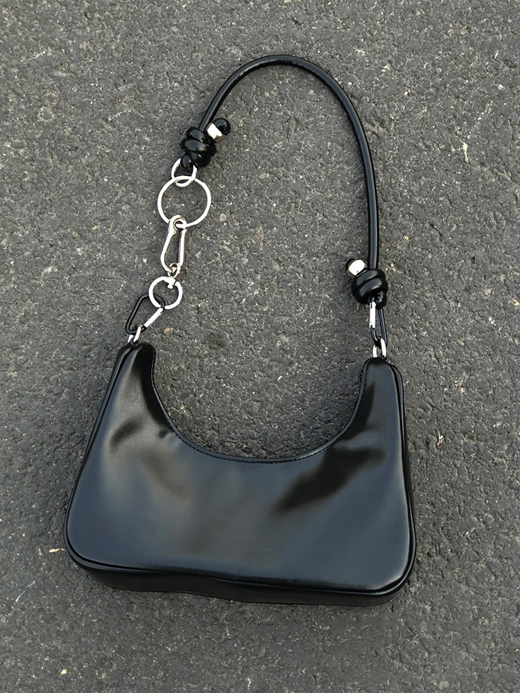 designer Women's Bag 2025 New High-End Texture Niche Design Chain Baguette Bag Fashion Trend Handbag Underarm Bag