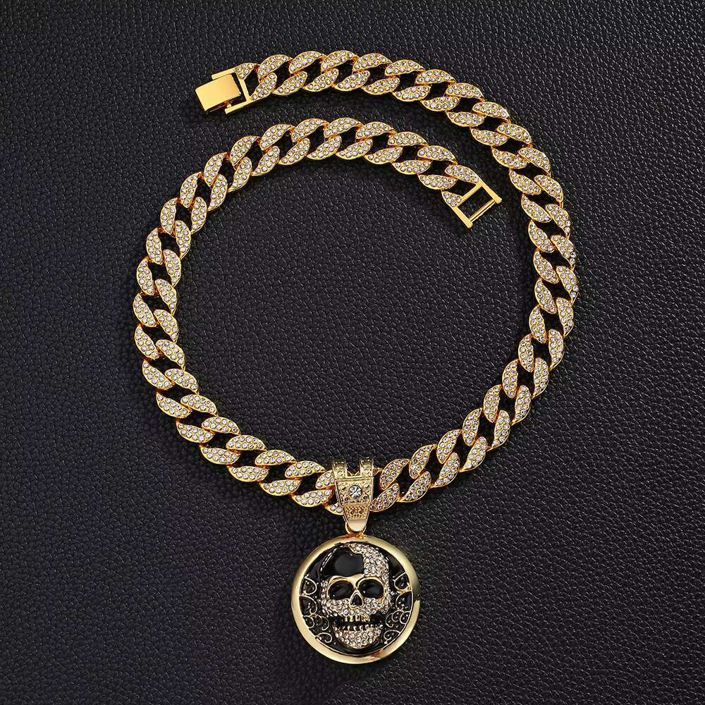 Hot Selling Mens Dark Style Cuban Chain Necklace Black Drip Oil Alloy Full Diamond Skull Pendant Fashion Charm Bracelets