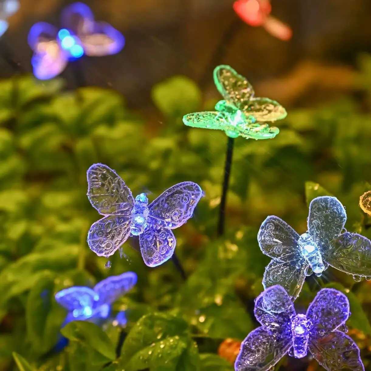 1PC 6-head LED Solar Butterfly Lights Outdoor 2 Modes Decoration Lights Ground Plug Light For Garden Lawn Courtyard Landscape XJ250606