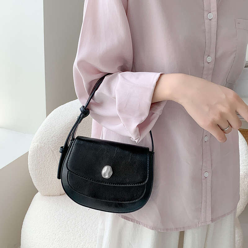 Korean Style Underarm High-end Saddle Single Shoulder Crossbody Bag for Women Versatile Ins Niche Handbag