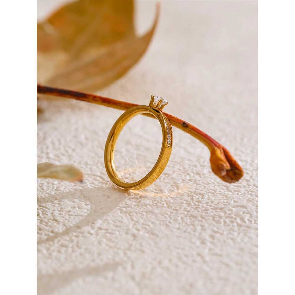 Yhpup 6789# Fashion Stainless Steel Bling Cubic Zirconia CNC Wedding Style Chic Ring 18K Gold Color Plated Finger Jewelry Gift W250606