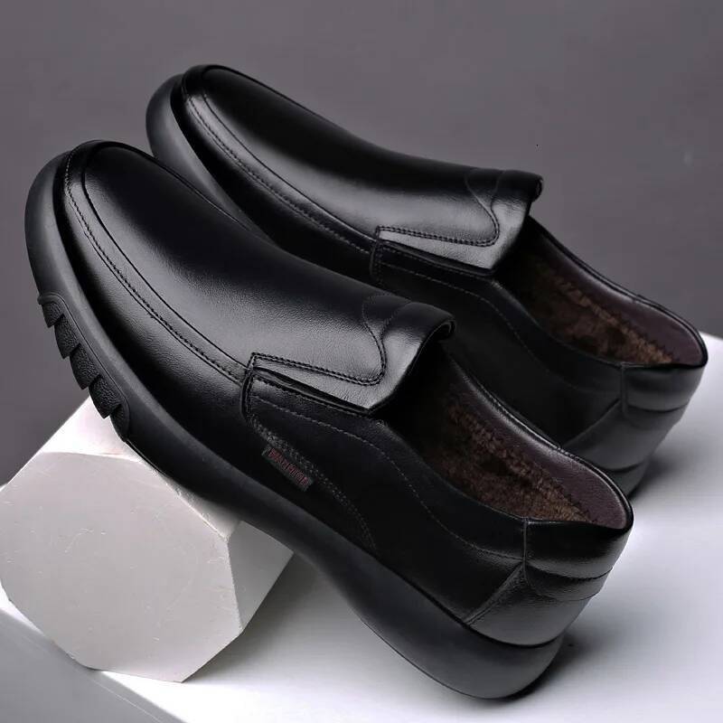 Ddmyoutdoor Men S Genuine Big Size Slip On Loafers Leather Casual Shoes Fashion Winter Warm Footwear New Outdoor Shoes