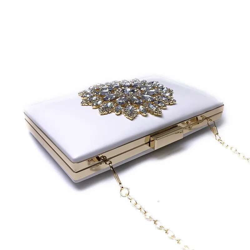 White Bag Wedding Clutch Purse Bridal Evening Crystal Summer for Women 2021 Small Crossbody Bags