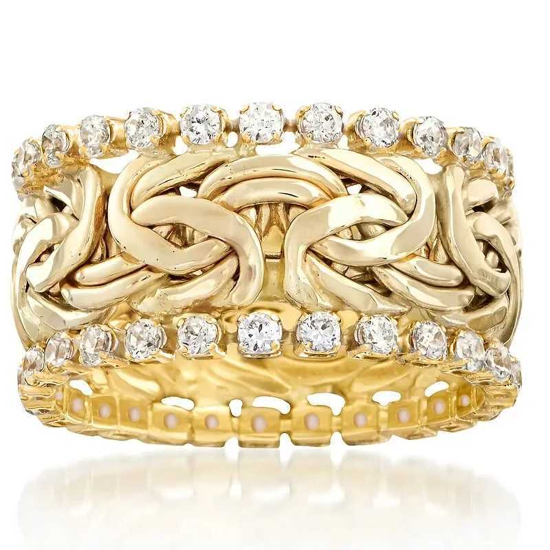 Huitan New Arrival Fashion Engagement Rings for Women Gold Color Bright Zirconia Finger Accessories Luxury Wedding Band Jewelry W250606