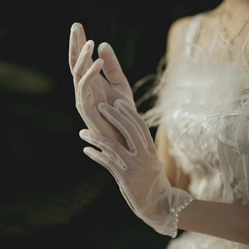 White Gloves Short Tulle Ribbon Beaded Wedding Bridal Gloves Finger Bride Guantes Accessoires Mariage 2025 250603
