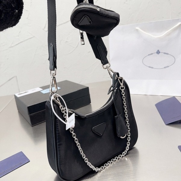 Designer bag Shoulder bag Crescent leather bag Diagonal cross tote bag Style versatile handbag Women's diagonal cross bag wallet