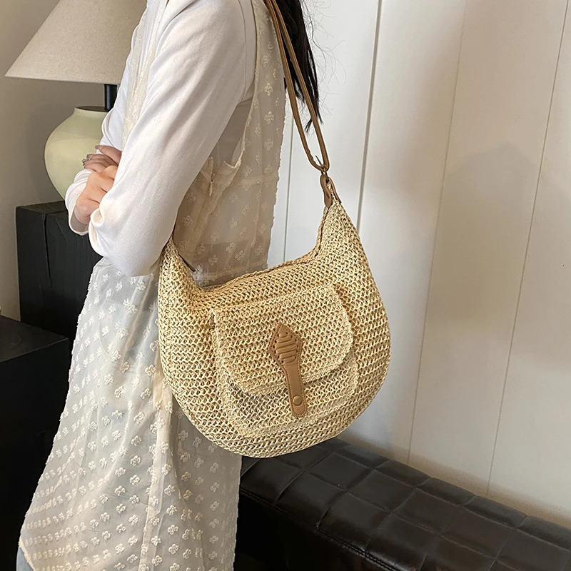 Fashionable Retro Large Capacity Woven Bag Beach Vacation Beachside Straw Single Shoulder Slant Crossbody Bag 250605