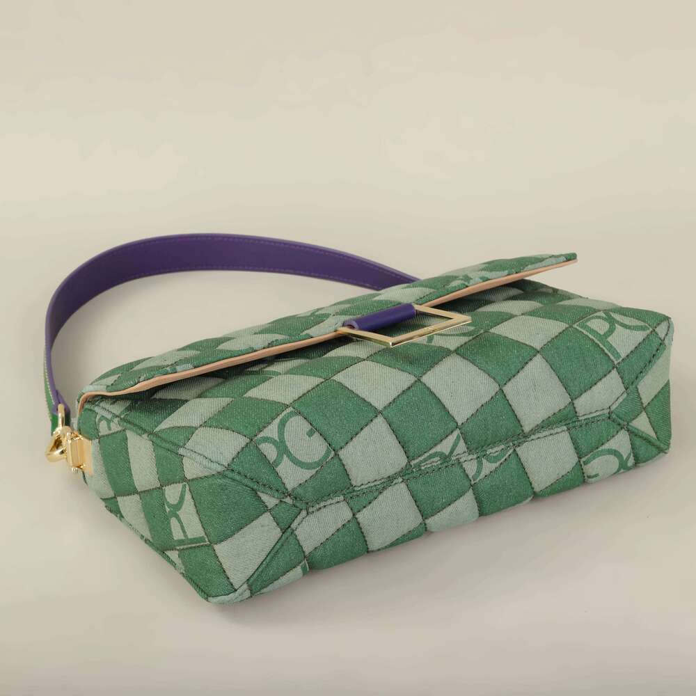 PG Brand Design Bright Ladies Crossbody New Exquisite High Quality Hot Selling Fashion New Designed 2025 Commuter Bag