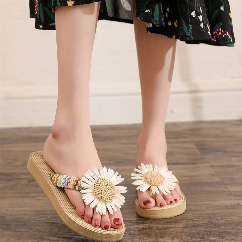 Ddmyoutdoor Women S Fashion Trend Linen Multi Color Suower Anti Slip Wear Soft Sole Flat Flip Flops New Beach Shoes outdoor shoes