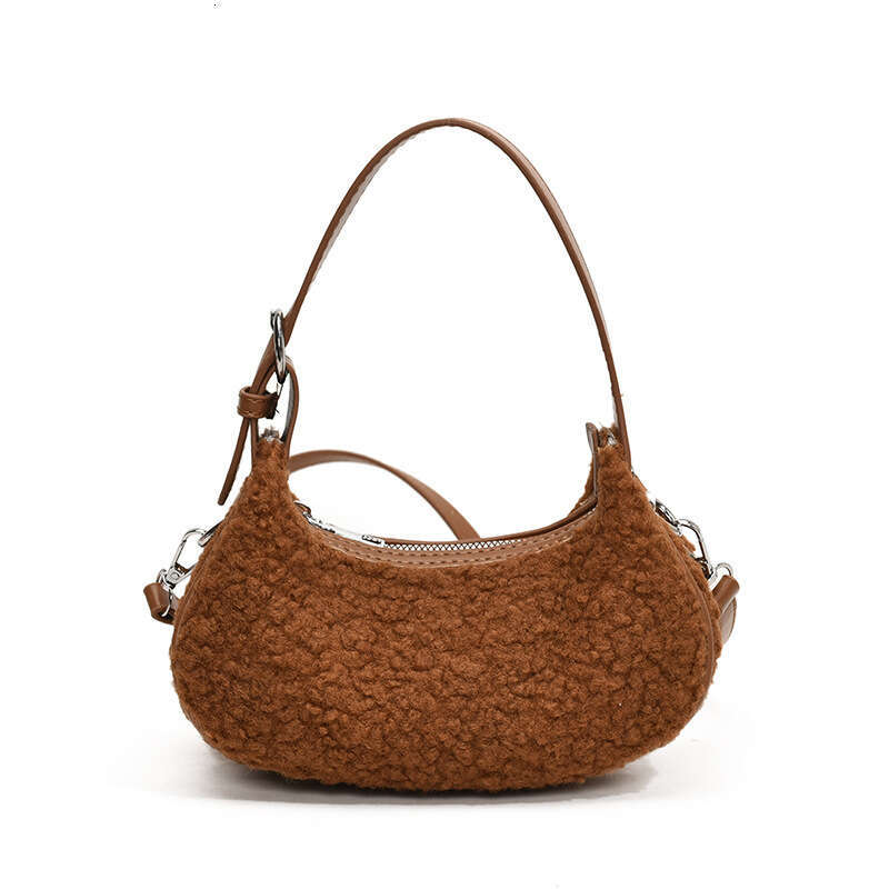 New Stylish Underarm Winter Lamb Wool Elegant Handbag Casual Versatile Shoulder Crossbody Bag for Women