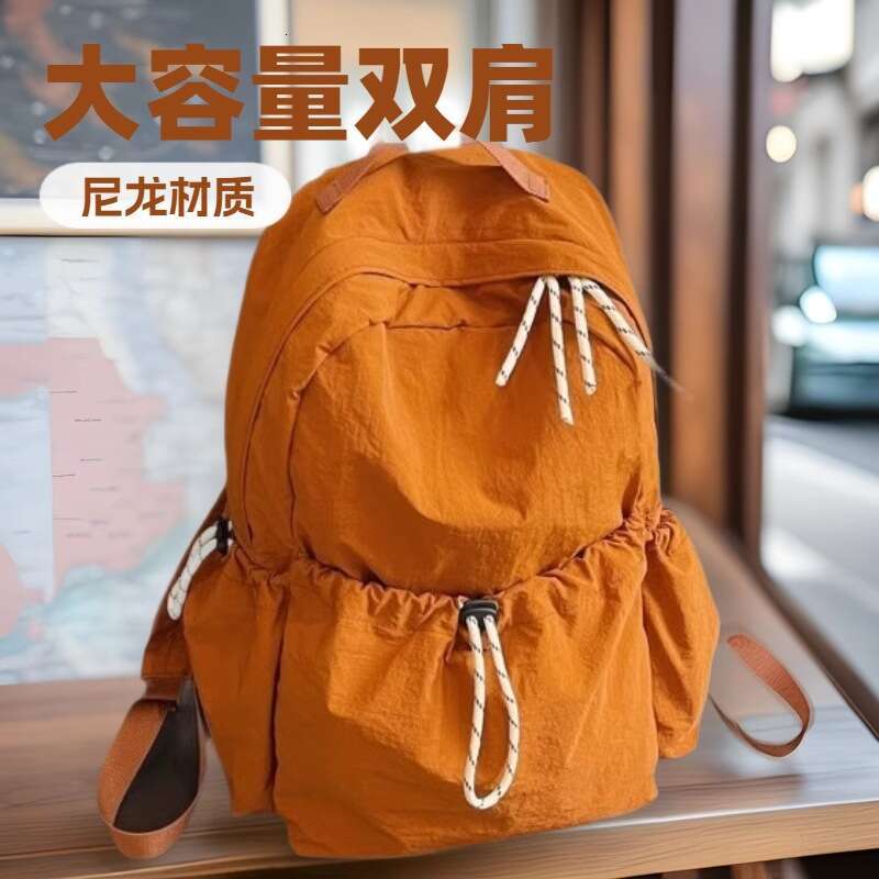 Lightweight for Women 2025 New Casual Versatile Nylon Travel Backpack Student School Bag Large Capacity