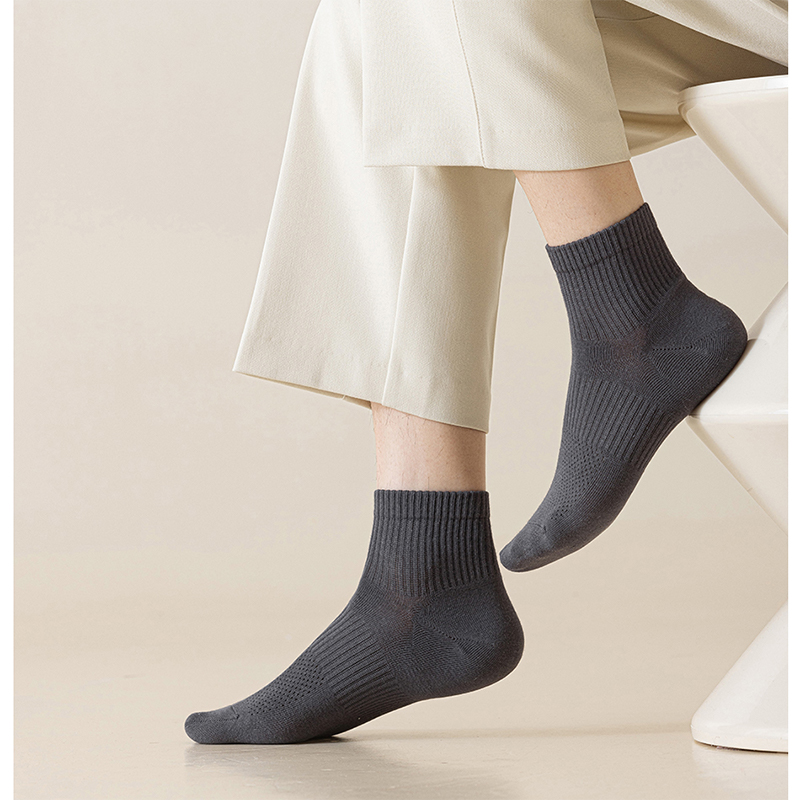 Eco-Friendly Natural Fiber Socks - Breathable Cotton Blend