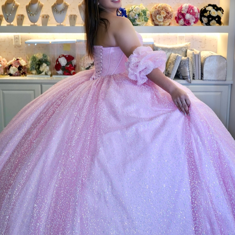 Pink Shiny Quinceanera Dresses Ball Gown Off The Shoulder Beads Tull Corset Sweet 16 Dress Vestidos 15 De Anos