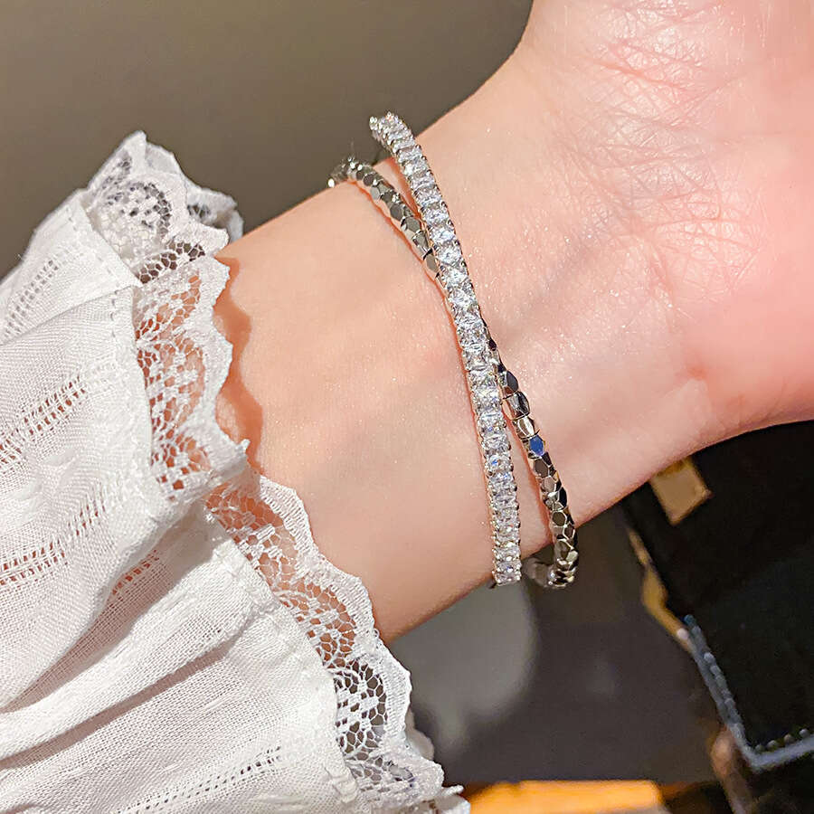 designer bracelet Zircon Crushed Sier Cross Open Light High-end Sense Bracelet Simple Personality Versatile Fashion Jewelry for Women with gift box