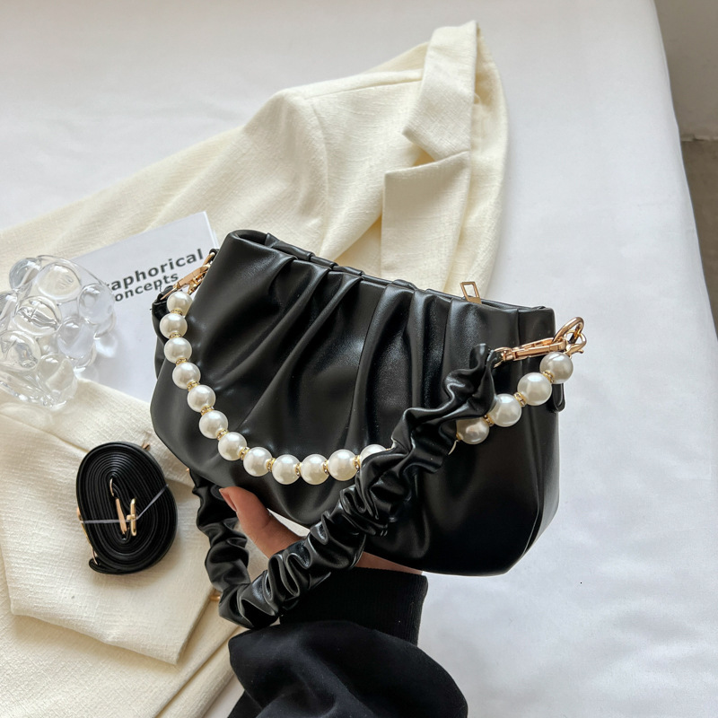 designer French Style Versatile White Pleated Cloud Small Bag for Women 2025 New Pearl Chain Underarm Bag Single Shoulder Crossbody Bag
