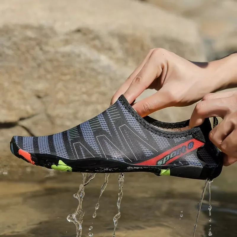 Quick-Drying Summer Water Shoes Unisex Seaside Beach Sock Barefoot Sneakers Men Swimming Upstream Sports Diving Aqua Shoes Women 250604