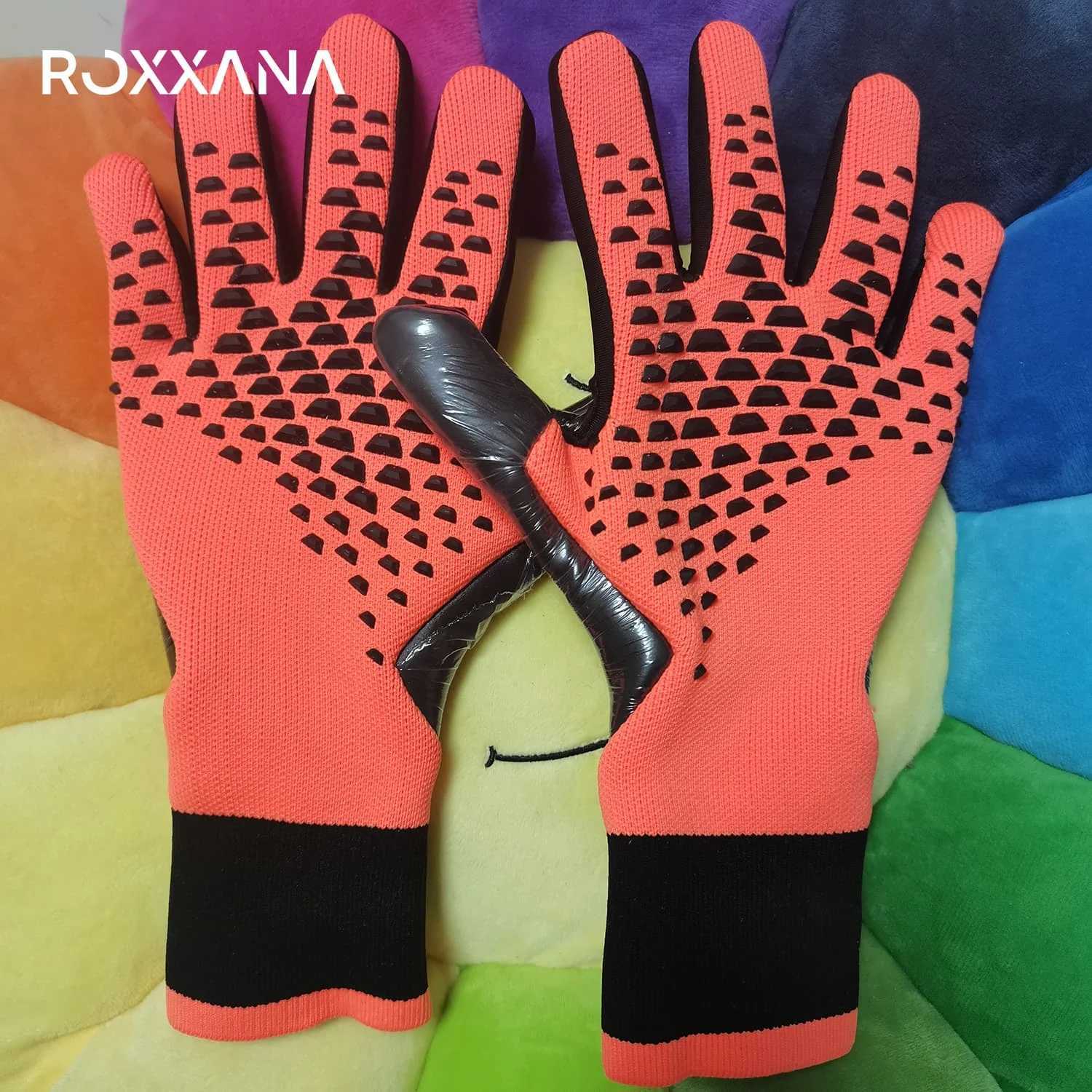 ROXXANA Goalkeeper Gloves Have Strong Grip Strength Anti-Slip Durability Breathability Suitable For Football Training Matches XJ250606