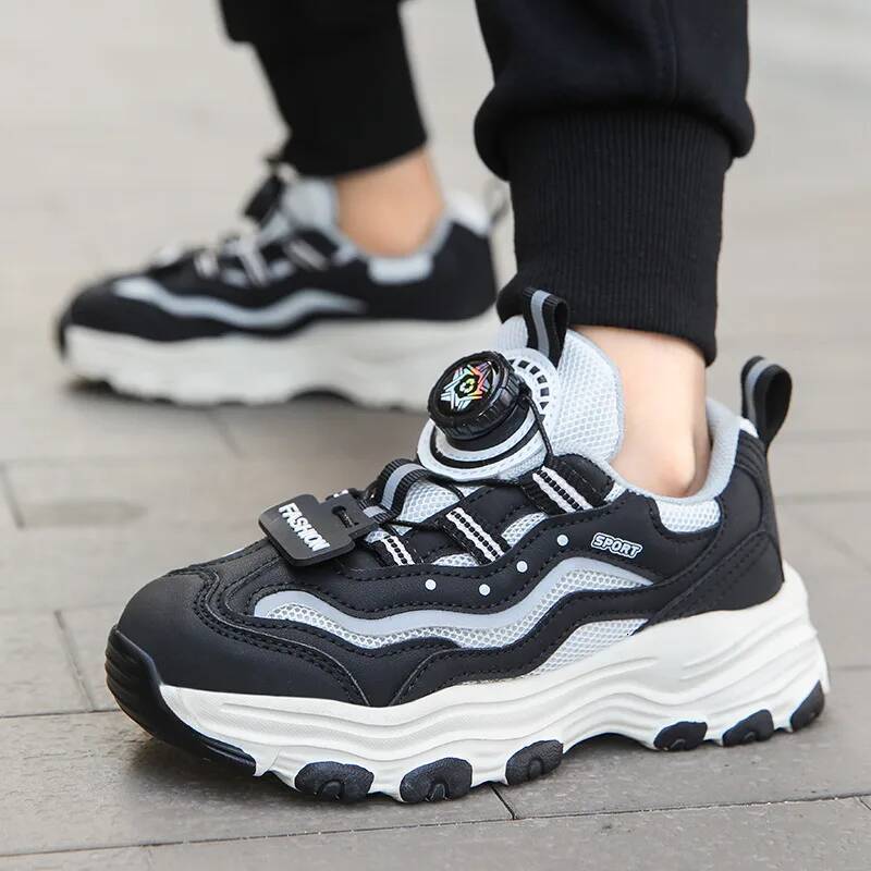 Ddmyoutdoor New Design Black White Boys Outdoor Sneakers Large Size Comfortable Running Sport Anti Slip Platfom Shoes Children Kids Outdoor Shoes