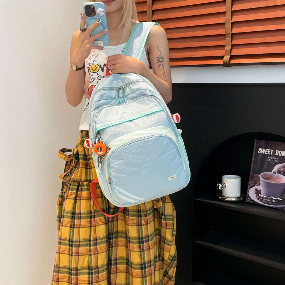 New Casual Ultra-light Student Unisex Travel Backpack Large Capacity Elementary School Bag for Girls