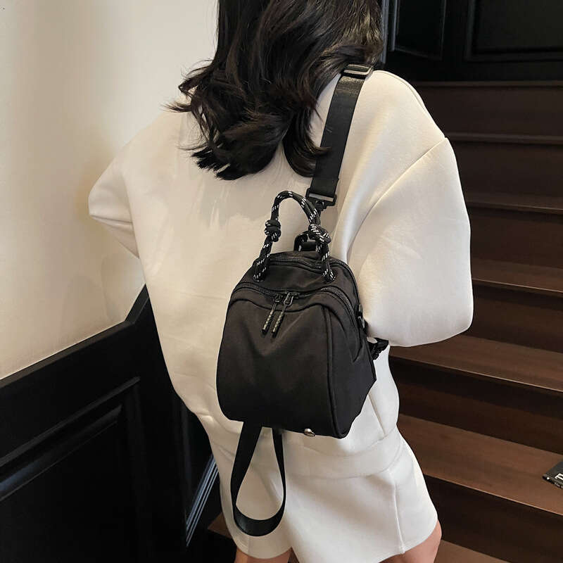 Lightweight Waterproof Simple Handbag 2025 New Women's Design Versatile Double Shoulder Shell Bag Mommy Backpack