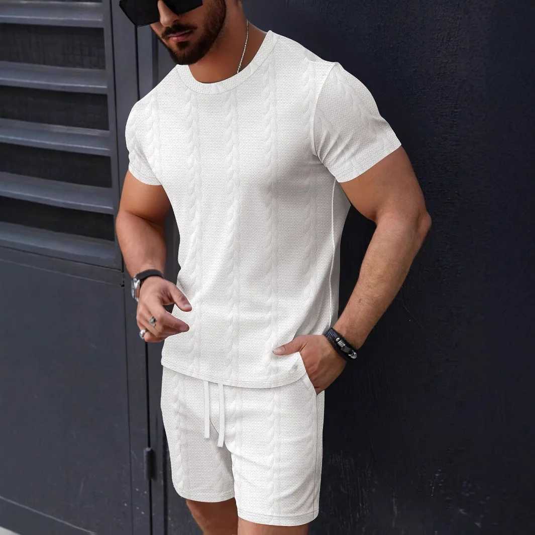 2025 Summer Fashion New Mens Solid Color Jacquard Set Casual Round-Neck Short-Sleeved Drawstring Shorts Two-Piece Set W250609
