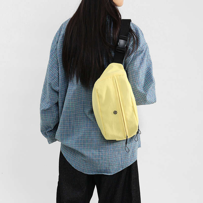 Fashion Chest Large Capacity High-end Simple Women's Crossbody Spring Design Shoulder Bag