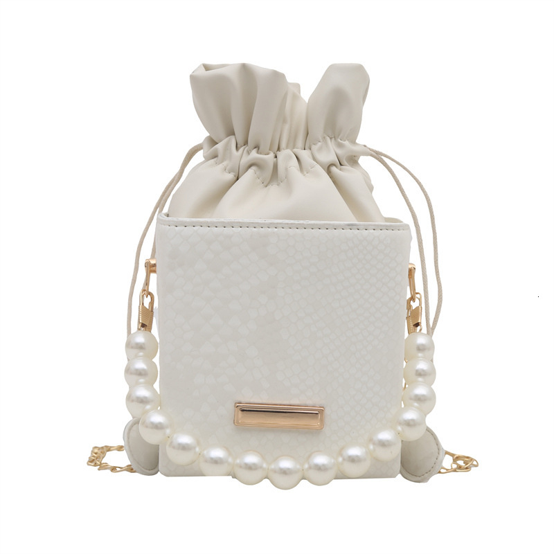 Top brand high-quality new free designer bag new fashion trend chain bag multifunctional fashion bucket bag pearl handbag unique shoulder bag new free