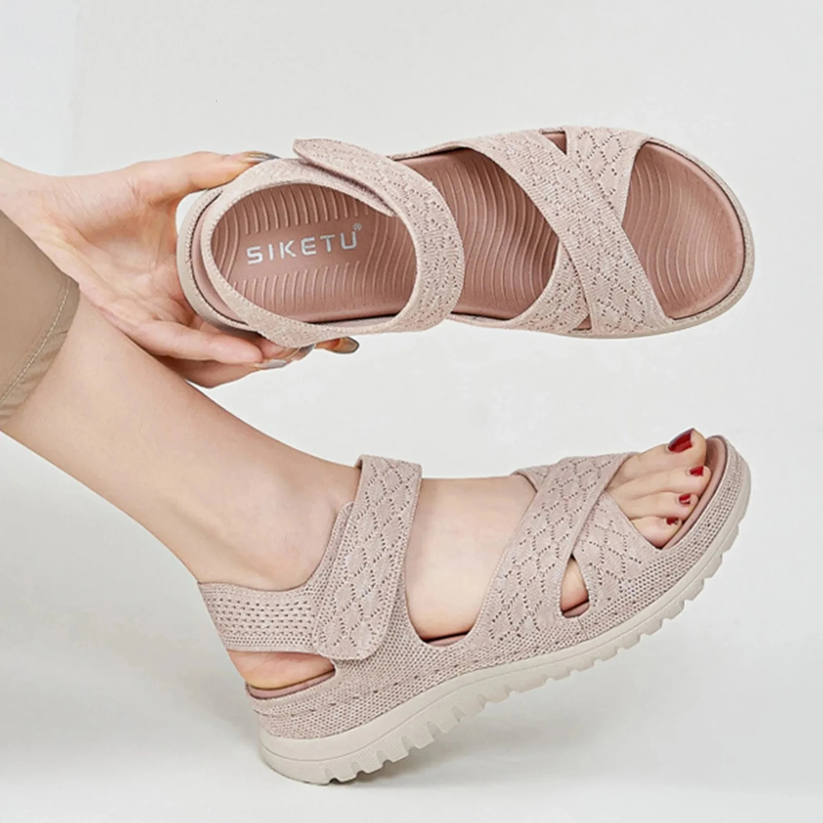 Low Sandals Woman Leather Shoes Summer Heels Large Size Low-heeled Girls Sports Big Comfort Fashion Clogs 2024 Slides Scandals 250605