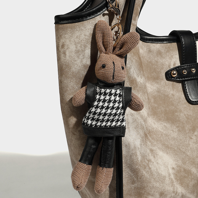 Free Shipping Designer Bags Luxury Rabbit Tote Bag 2025 Spring Summer New Vintage Fashion Commuter Bag Large Capacity Versatile Handbag Shoulder Bag