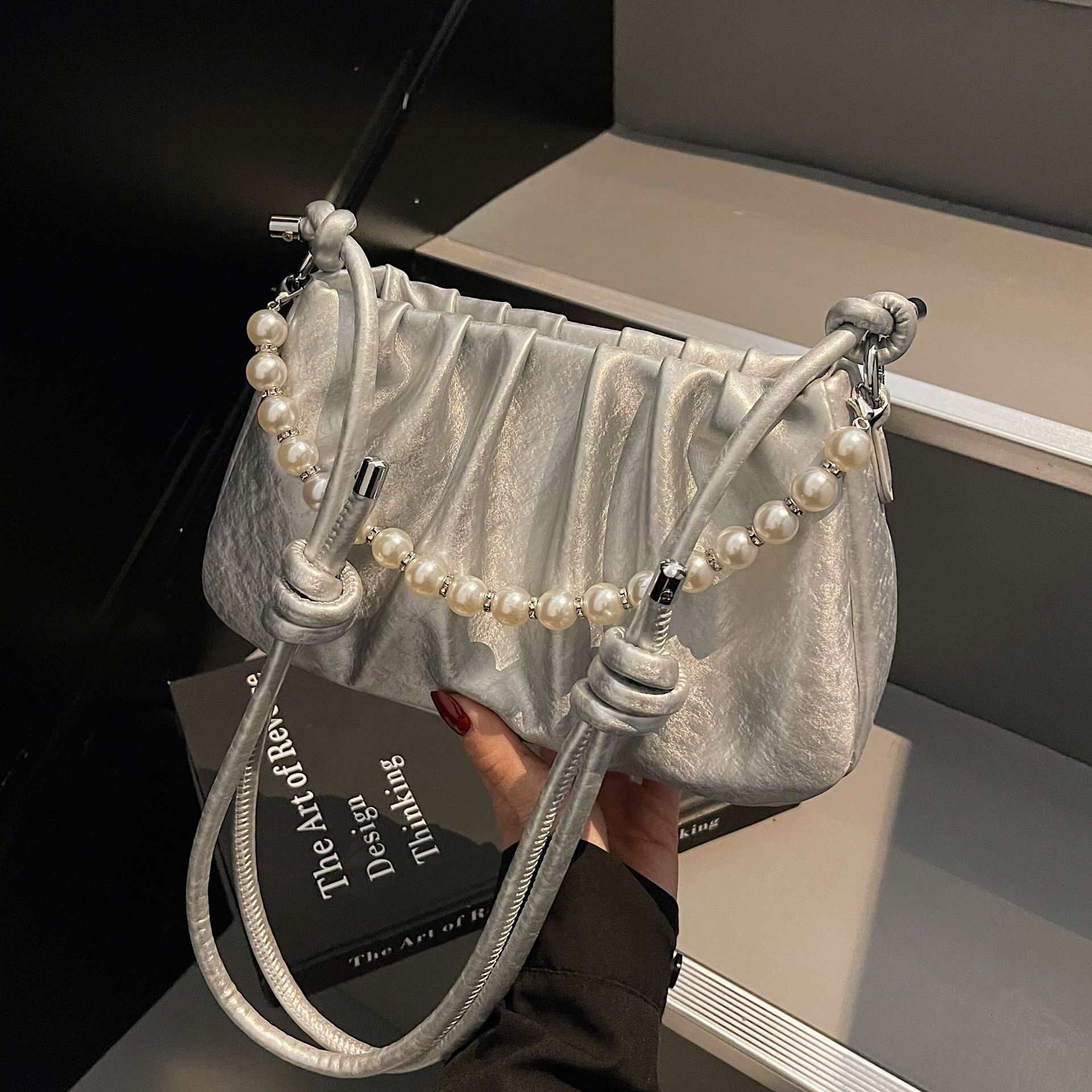 designer High-End Beaded Handbag for Women 2025 New Summer Pleated Cloud Bag Fashion Single Shoulder Crossbody Bag