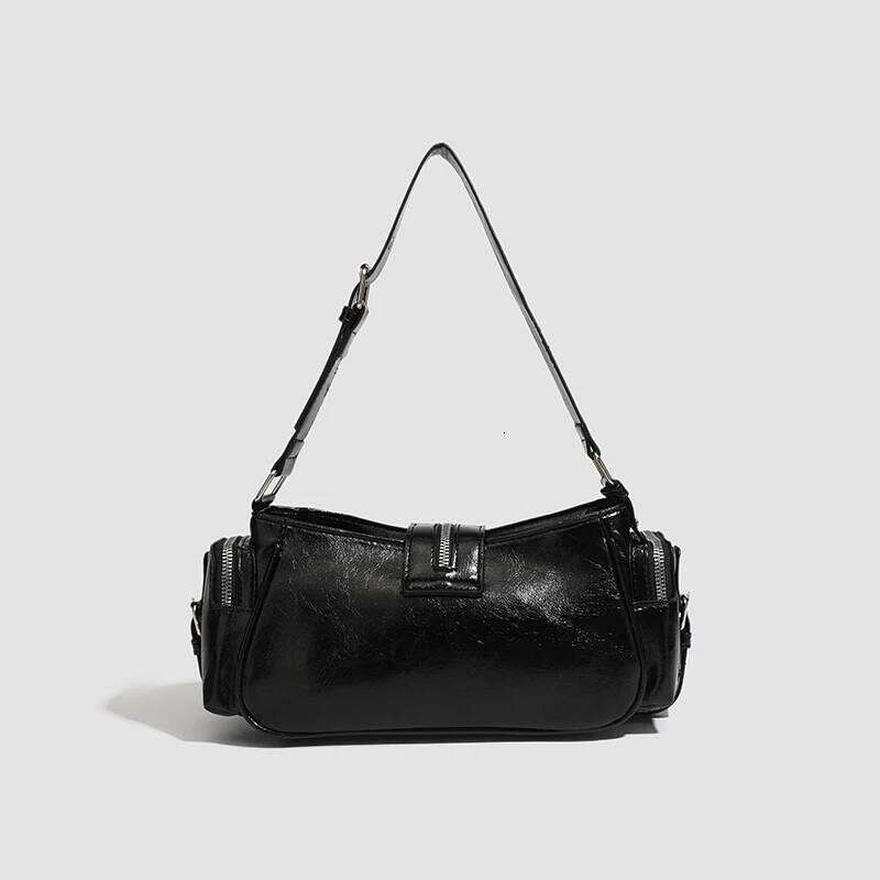 Female retro punk rivet motorcycle PU leather one-shoulder armpit bag designer fashion spicy girl Y2K off-road handbag