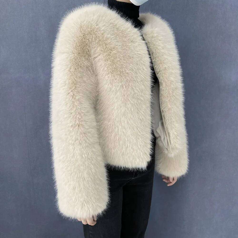 Street Fashion Faux Coat Women Winter Hot Cool Girls Fluffy Short Fur Fox Jacket luanyun