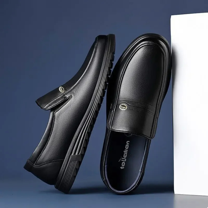 Man Casual Shoe Black Round Toe Classic Original Footwear Offer Cowhide Leather Loafers Shoes for Men High Quality Fashion Retro 250605