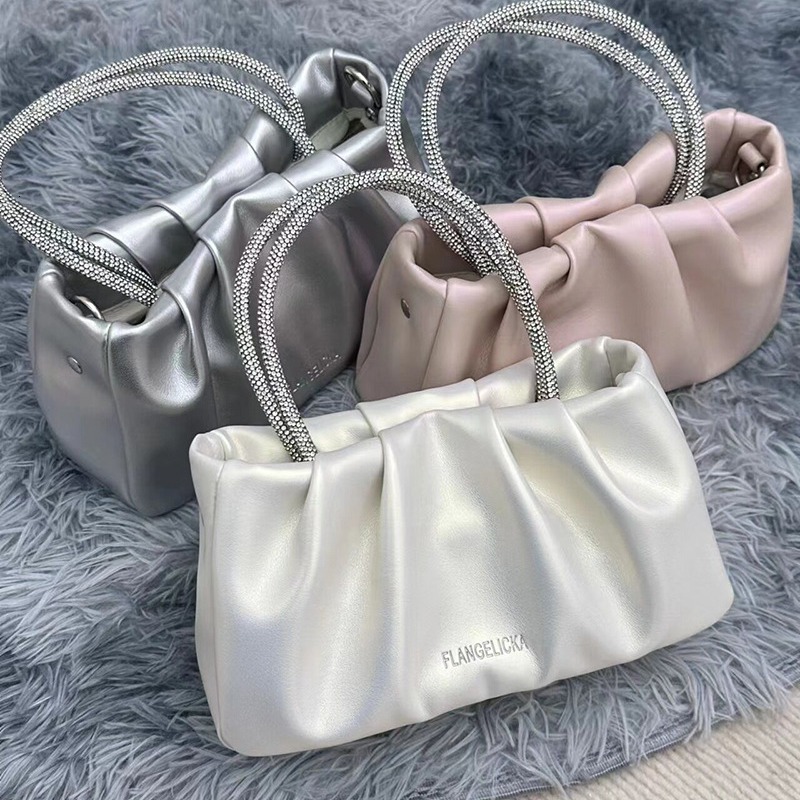designer Pleated Cloud Bag for Women 2025 New Trendy Fashion Silver Handbag Versatile Ins Chain Crossbody Bag
