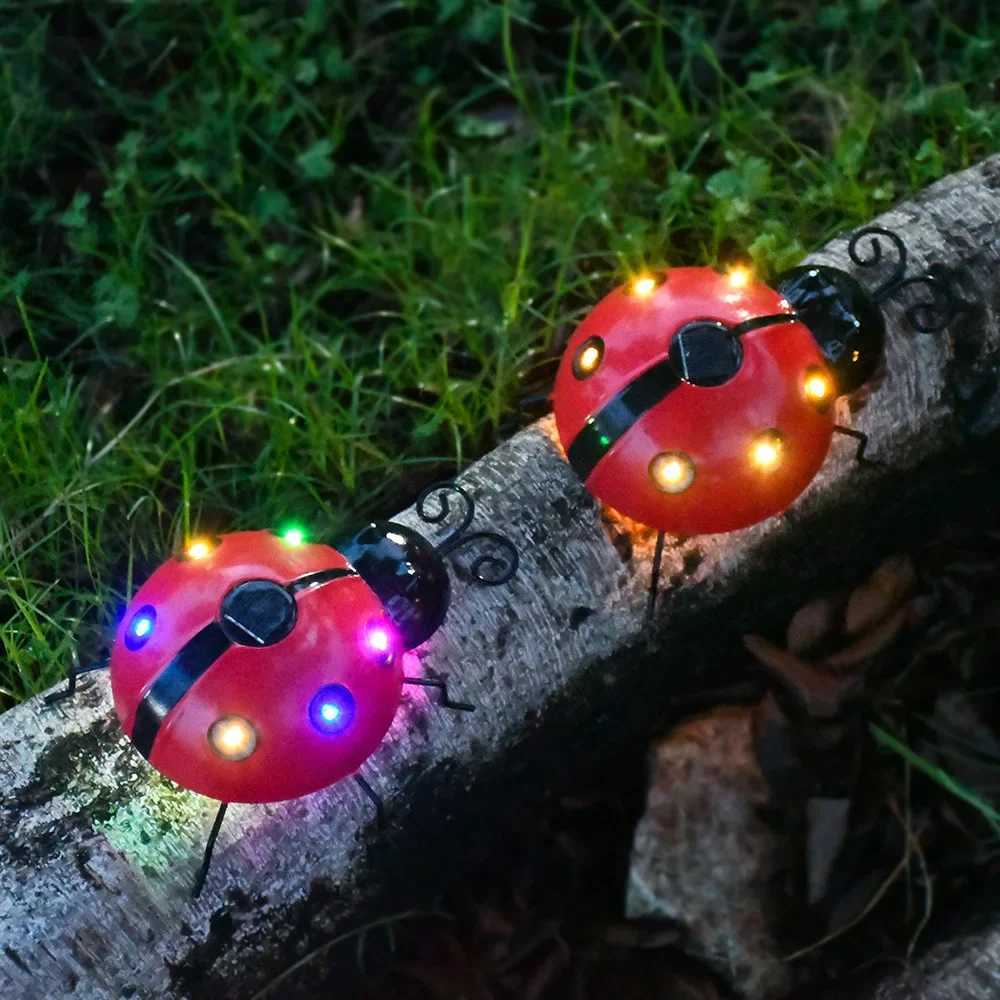 Solar Ladybug Light IP44 Waterproof Outdoor Garden Decor Auto On/Off Insect Lamp for Yard Lawn Patio Pathway Landscape Lights XJ250606