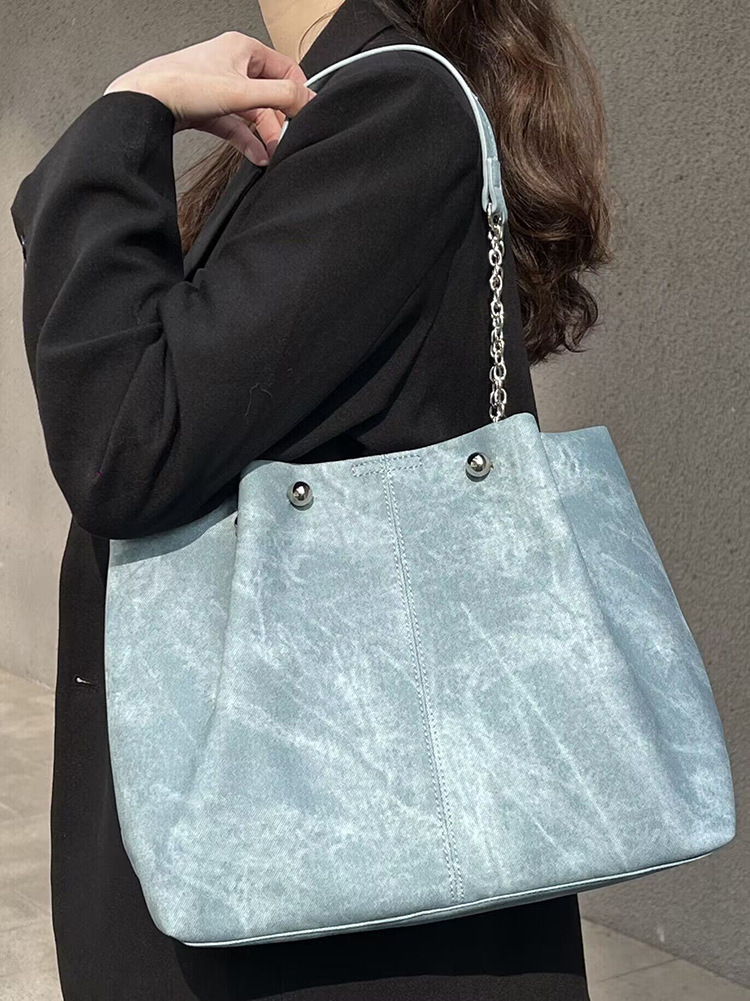 designer 2025 New Niche Design Student Large Capacity Tote Bag for Women High-end Denim Pattern Chain Shoulder Handbag
