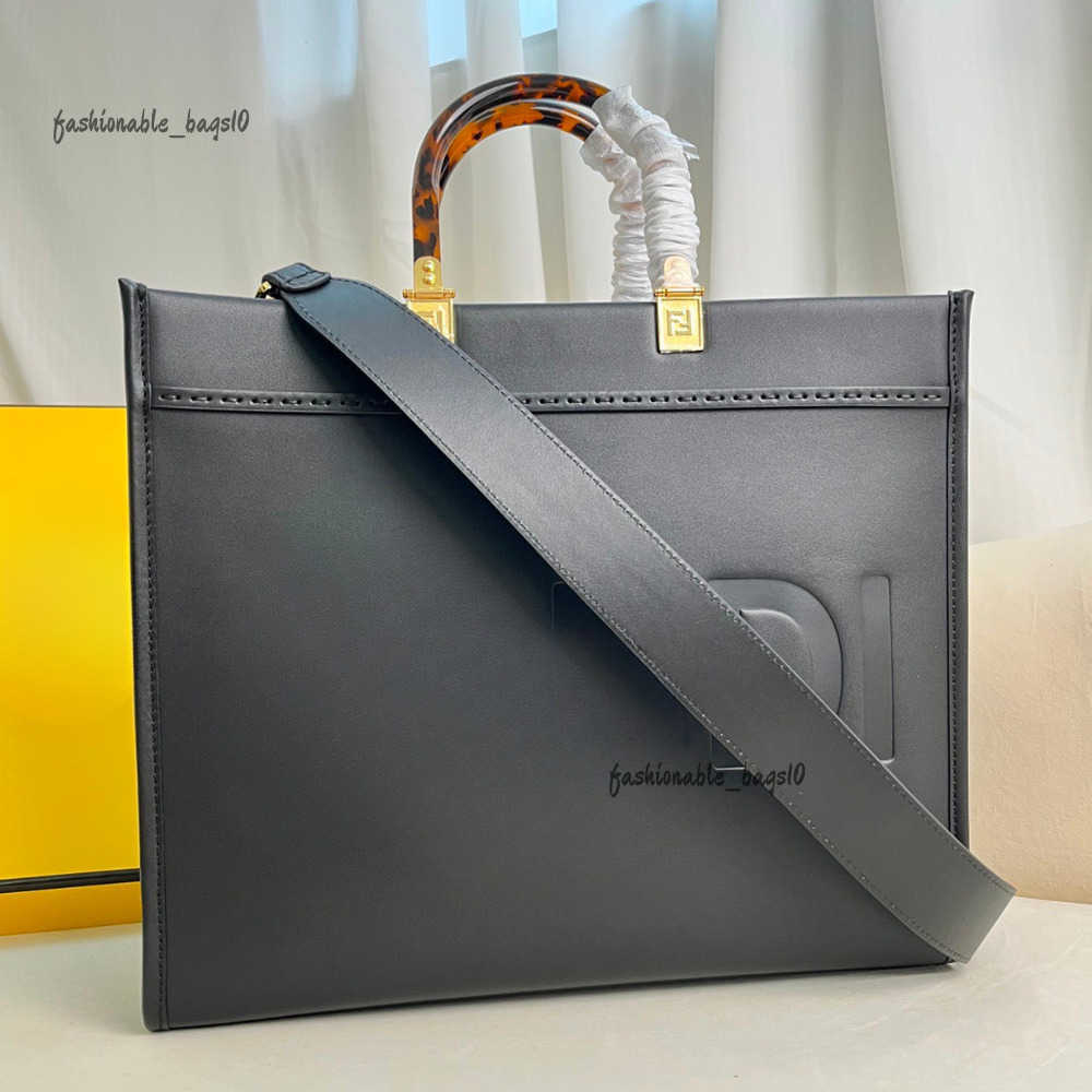 Evening Bags Designer Mini wallet Lipstick bag purse High quality handbag Genuine leather crossbody bag baguette Shoulder strap chain coin purse Sheet music bag a2e